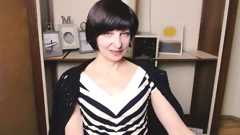 Angelina online show from 04/04/26, 09:51