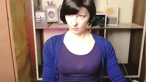 Angelina online show from 04/28/26, 07:46