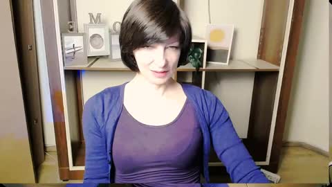 Angelina online show from 05/24/26, 07:13