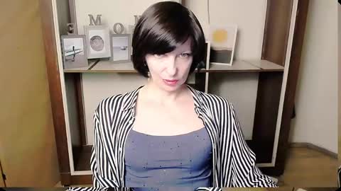 Angelina online show from 05/27/26, 07:38