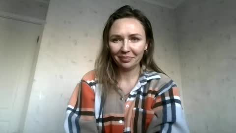 angelinalove28 online show from 01/19/26, 10:30