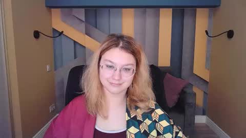 AngelinaLow online show from 02/09/26, 12:42