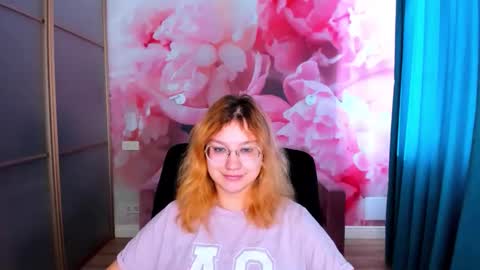 AngelinaLow online show from 03/08/26, 06:28