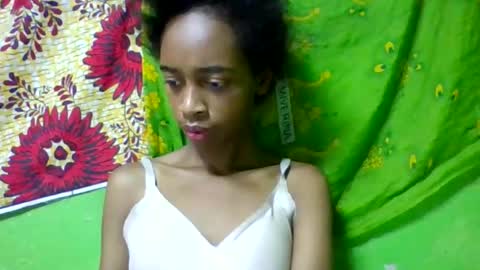 angeline221173 online show from 05/08/26, 09:03