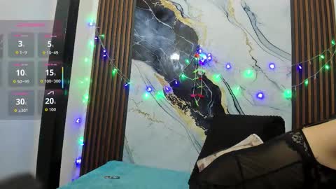 angeline online show from 12/22/25, 09:06