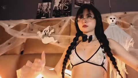 Snapshot of angelinepossy chatting on 10/15/25, 10:32 angelinepossy online show from 10/15/25, 10:32