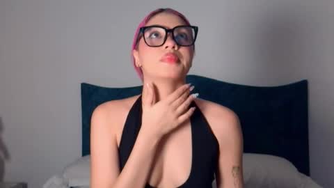 Angelinhaa  online show from 12/19/25, 02:40