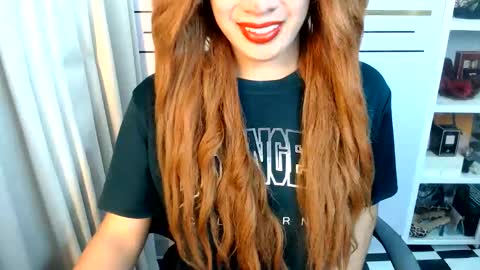 Snapshot of angelinnaxxx chatting on 05/29/26, 11:19 Anglina online show from 05/29/26, 11:19