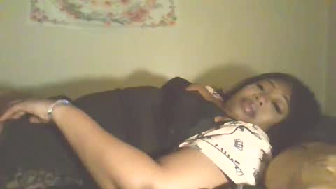 angeliquebelcaliz online show from 05/16/26, 03:36