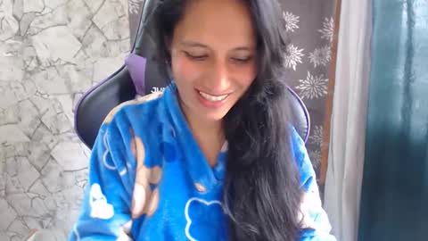 angela online show from 03/31/26, 03:56