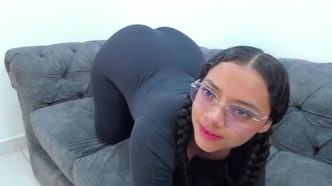 Snapshot of angelitafrodita chatting on 10/12/25, 11:20 A F R O D I T A online show from 10/12/25, 11:20