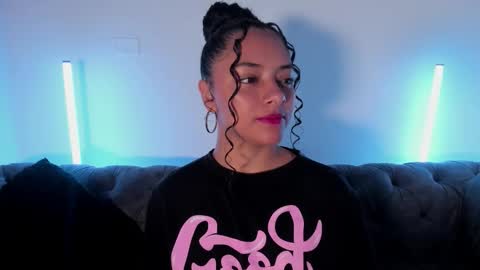 Snapshot of angelitafrodita chatting on 12/02/25, 11:15 A F R O D I T A online show from 12/02/25, 11:15