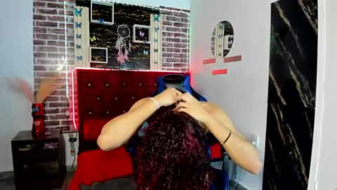 Snapshot of angelitasexxxhot chatting on 09/12/25, 12:22 Angelitasexxxhot online show from 09/12/25, 12:22