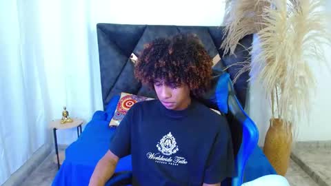 Angel online show from 04/15/26, 09:04