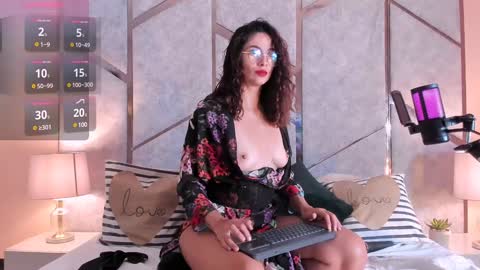 Angel online show from 02/06/25, 02:04