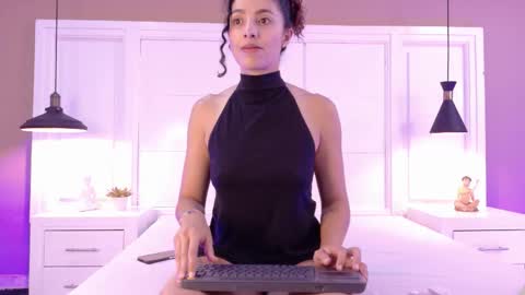 Angel online show from 01/09/26, 12:30