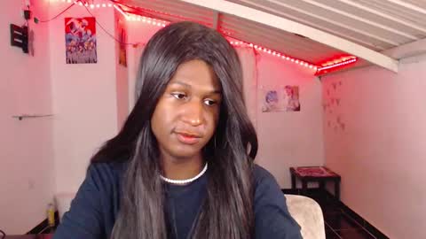 Snapshot of angell_dustt chatting on 01/03/25, 08:00 Danielle online show from 01/03/25, 08:00