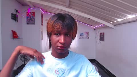 Snapshot of angell_dustt chatting on 02/23/25, 04:13 Danielle online show from 02/23/25, 04:13
