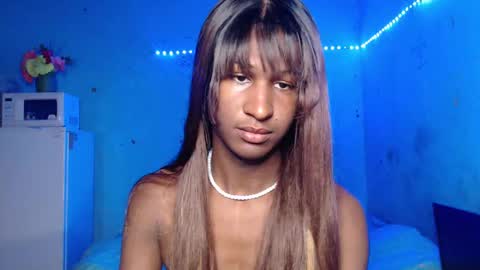 Snapshot of angell_dustt chatting on 10/05/25, 01:26 Danielle online show from 10/05/25, 01:26