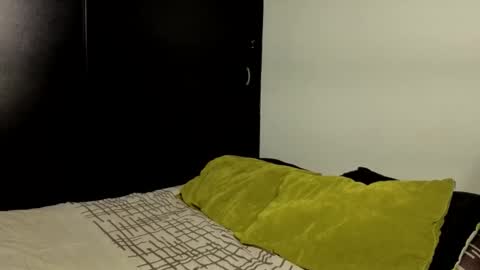 Snapshot of angellaisabella chatting on 11/20/25, 12:33 ANGELA ISABELLA online show from 11/20/25, 12:33