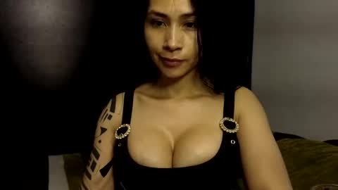 Snapshot of angellaisabella chatting on 12/14/25, 09:52 ANGELA ISABELLA online show from 12/14/25, 09:52