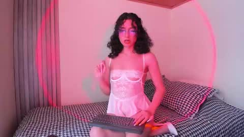 Angellike online show from 02/15/26, 08:16