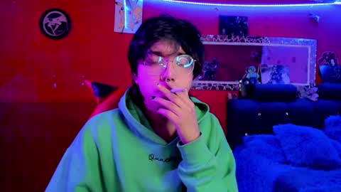 Snapshot of angellonfire chatting on 12/12/24, 04:48 Angel  online show from 12/12/24, 04:48