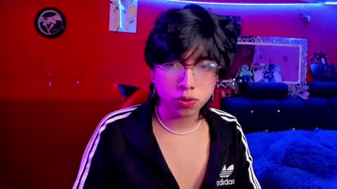 Snapshot of angellonfire chatting on 12/14/24, 06:24 Angel  online show from 12/14/24, 06:24