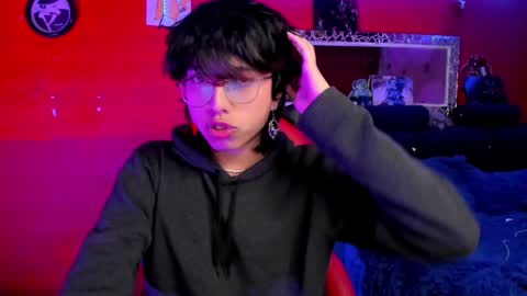 Snapshot of angellonfire chatting on 12/17/24, 10:22 Angel  online show from 12/17/24, 10:22