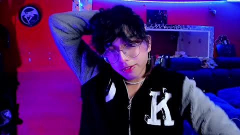 Snapshot of angellonfire chatting on 12/31/24, 03:55 Angel  online show from 12/31/24, 03:55