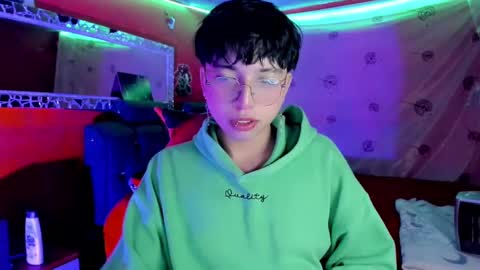 Snapshot of angellonfire chatting on 09/12/25, 07:08 Angel  online show from 09/12/25, 07:08