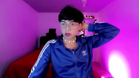 Snapshot of angellonfire chatting on 11/25/25, 02:28 Angel online show from 11/25/25, 02:28