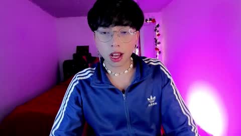 Snapshot of angellonfire chatting on 12/03/25, 09:24 Angel online show from 12/03/25, 09:24