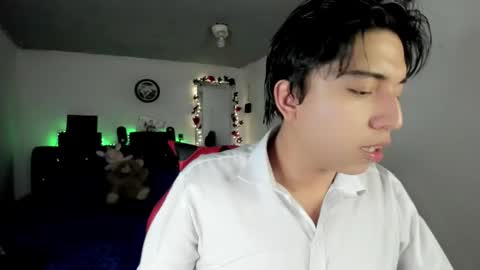 Angel  online show from 03/26/26, 11:10