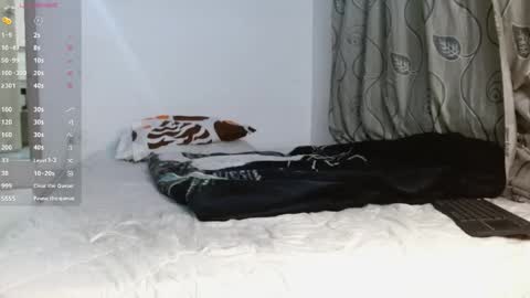 Angelm888-  online show from 04/22/26, 02:25