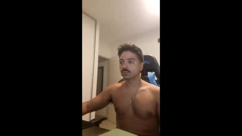 Snapshot of angelo_movil chatting on 04/14/26, 01:33 angelo_movil online show from 04/14/26, 01:33