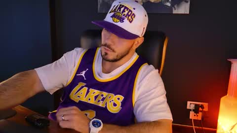 BlackWolf online show from 11/25/25, 12:27