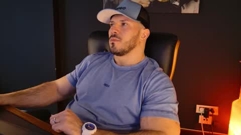 Snapshot of angeloeric chatting on 02/24/26, 12:25 BlackWolf online show from 02/24/26, 12:25