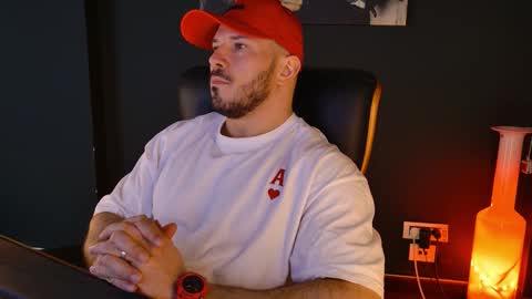 Snapshot of angeloeric chatting on 03/01/26, 11:45 BlackWolf online show from 03/01/26, 11:45