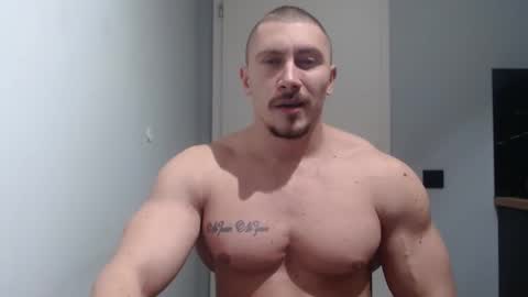 Snapshot of angelofit chatting on 02/22/25, 06:19 ------- SEX SHOW WITH GUYS AND GIRLS MUSCLE SHOW online show from 02/22/25, 06:19