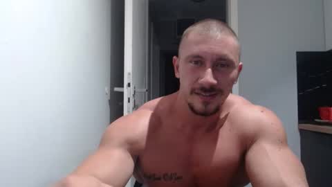 Snapshot of angelofit chatting on 09/12/25, 02:17 ------- SEX SHOW WITH GUYS AND GIRLS MUSCLE SHOW online show from 09/12/25, 02:17