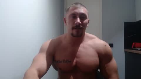 Snapshot of angelofit chatting on 10/24/25, 03:08 ------- SEX SHOW WITH GUYS AND GIRLS MUSCLE SHOW online show from 10/24/25, 03:08