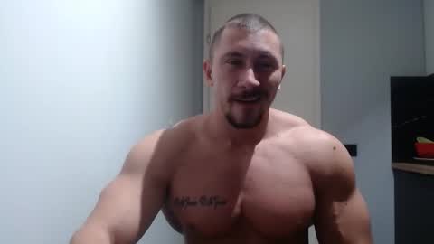 Snapshot of angelofit chatting on 11/16/25, 04:34 ------- SEX SHOW WITH GUYS AND GIRLS MUSCLE SHOW online show from 11/16/25, 04:34