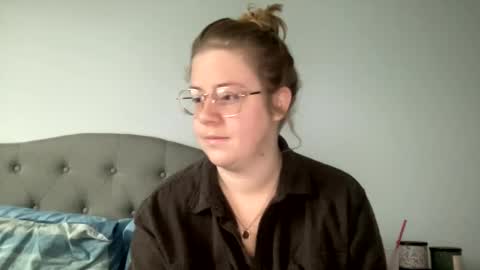 Snapshot of angeloflight273360 chatting on 01/23/25, 01:35 Angel of Light online show from 01/23/25, 01:35