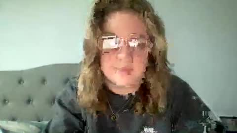 Snapshot of angeloflight273360 chatting on 01/25/25, 03:20 Angel of Light online show from 01/25/25, 03:20