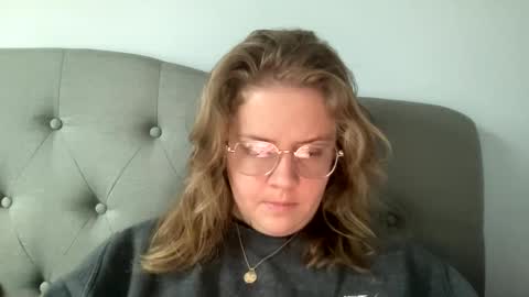 Snapshot of angeloflight273360 chatting on 01/25/25, 06:24 Angel of Light online show from 01/25/25, 06:24