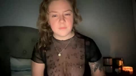 Snapshot of angeloflight273360 chatting on 01/27/25, 10:06 Angel of Light online show from 01/27/25, 10:06