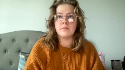 Snapshot of angeloflight273360 chatting on 01/30/25, 02:15 Angel of Light online show from 01/30/25, 02:15