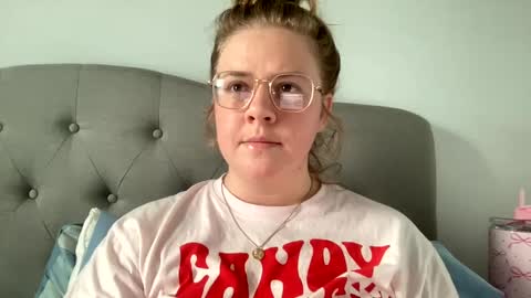 Snapshot of angeloflight273360 chatting on 01/31/25, 09:16 Angel of Light online show from 01/31/25, 09:16