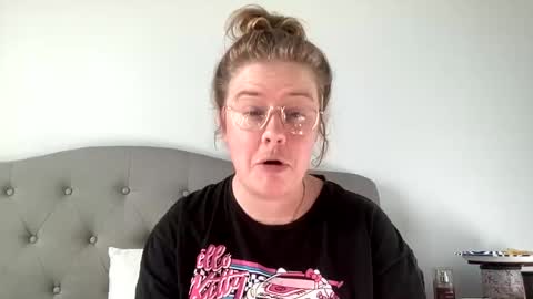 Snapshot of angeloflight273360 chatting on 02/07/25, 09:15 Angel of Light online show from 02/07/25, 09:15